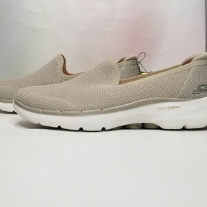 Skechers Women's Go Walk 6 Clear Virtue  Size 9.5 Natural   NWT